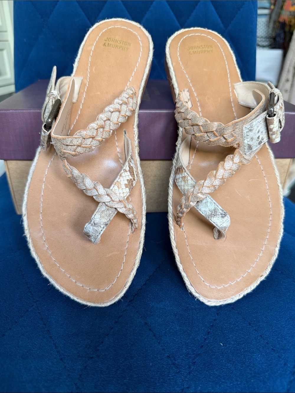 Johnston & Murphy Women's Tan Braided Toe-Loop Sandals with Buckle